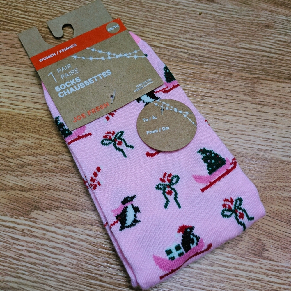Joe Fresh Pink Holiday Socks with Penguin & Wreath Motifs